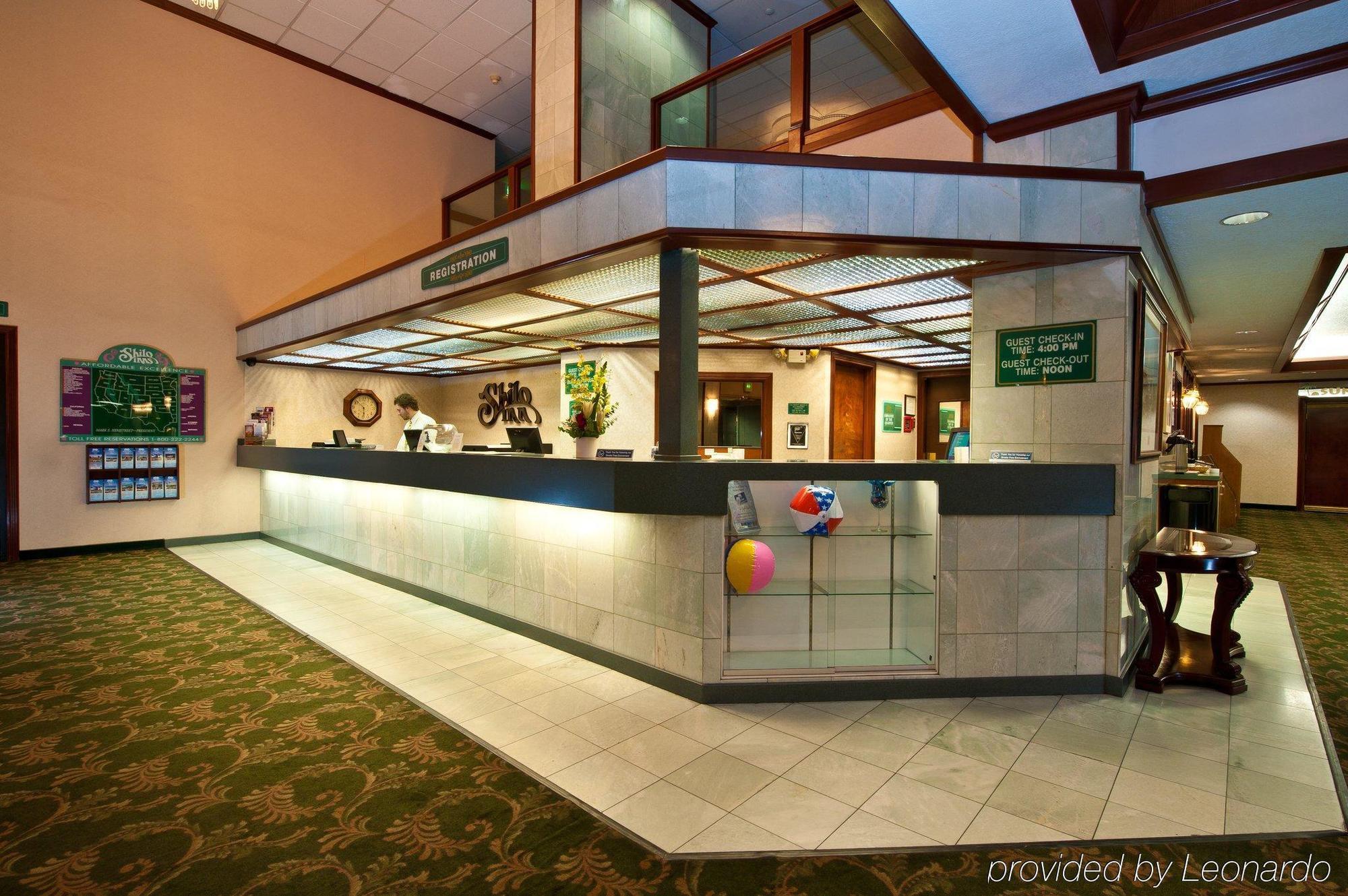 Hotel Express Salt Downtown By Ihg Salt Lake City